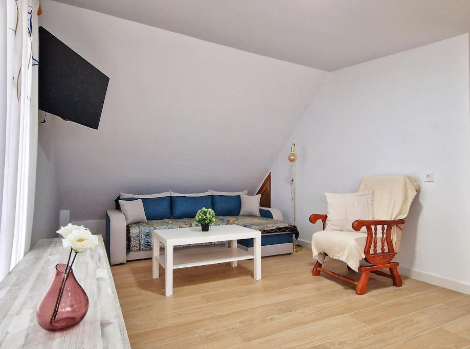 Encantador Duplex Para 6 A 1 Minuto De La Playa Benalmádena Exterior photo