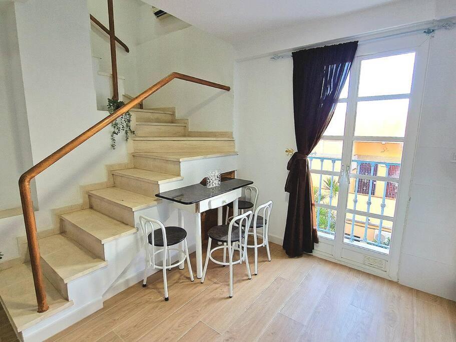 Encantador Duplex Para 6 A 1 Minuto De La Playa Benalmádena Exterior photo